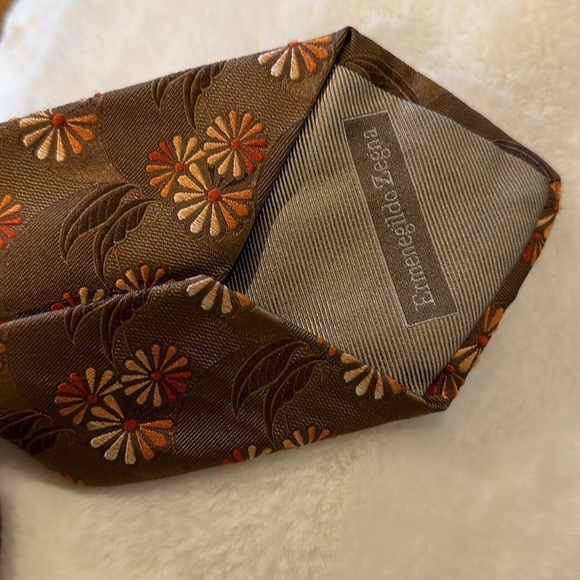 Ermenegildo Zegna Silk Embroidered Floral Tie - Picture 3 of 7